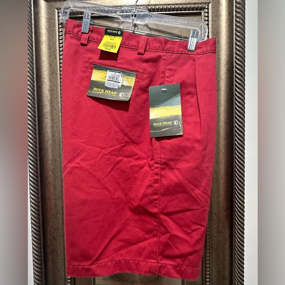 Duck Head Men's Vibrant Awning Red Flat Pleated Front Shorts